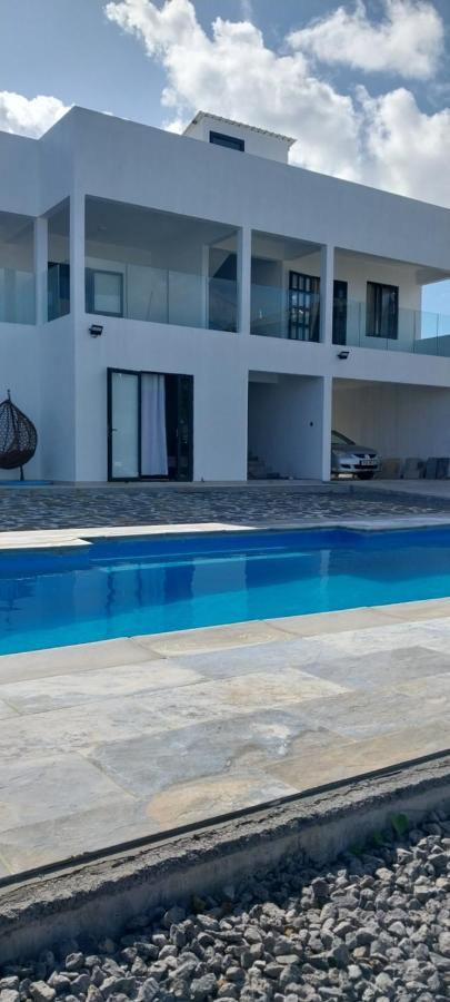 Yannkoko Villa. Rivière du Rempart Extérieur photo